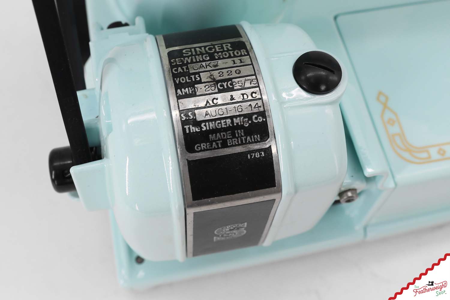 Singer Featherweight 222K - EJ6261** - Fully Restored in Snowflake Blue