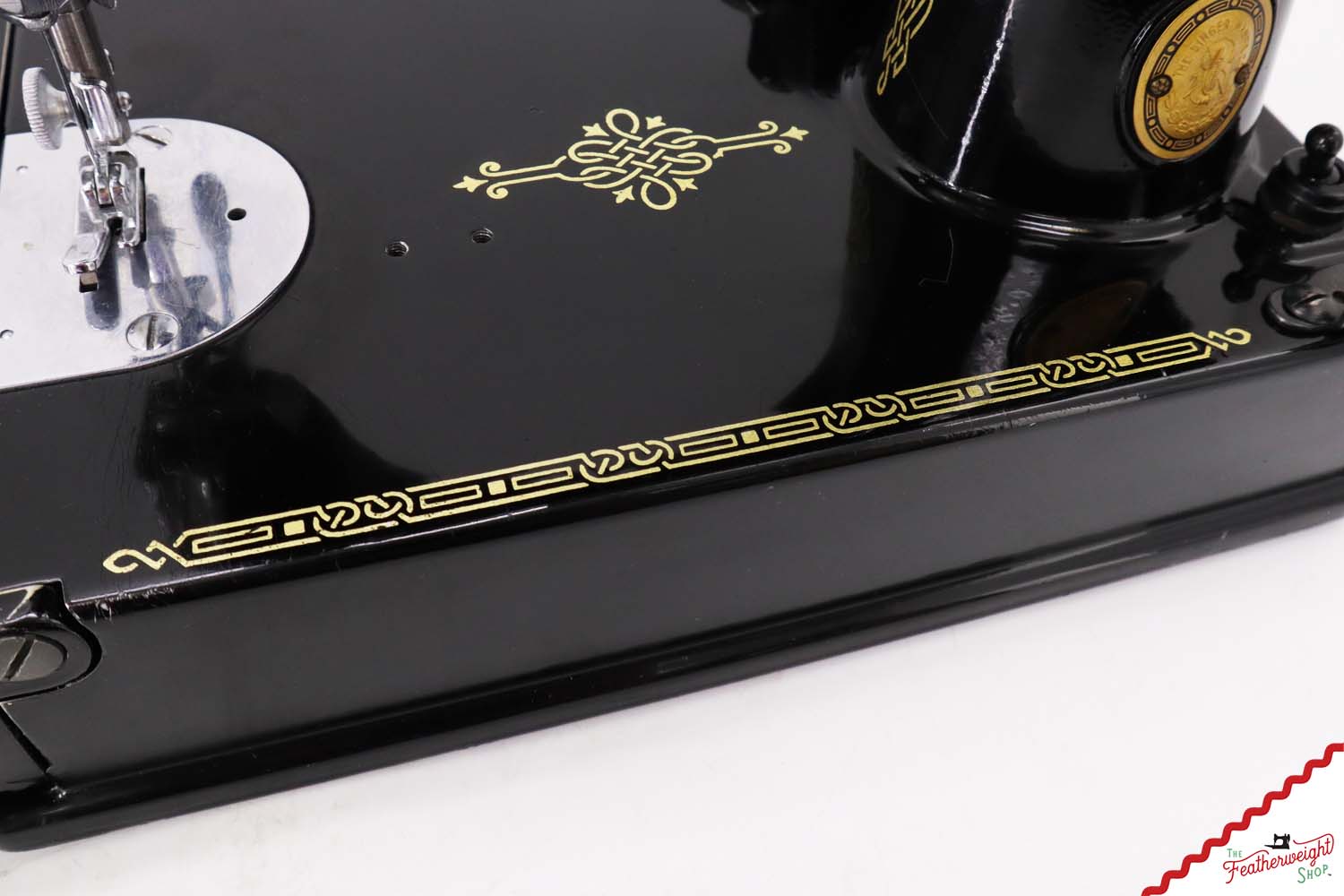 Singer Featherweight 221 Sewing Machine, EH137*** - Quilter's Special!