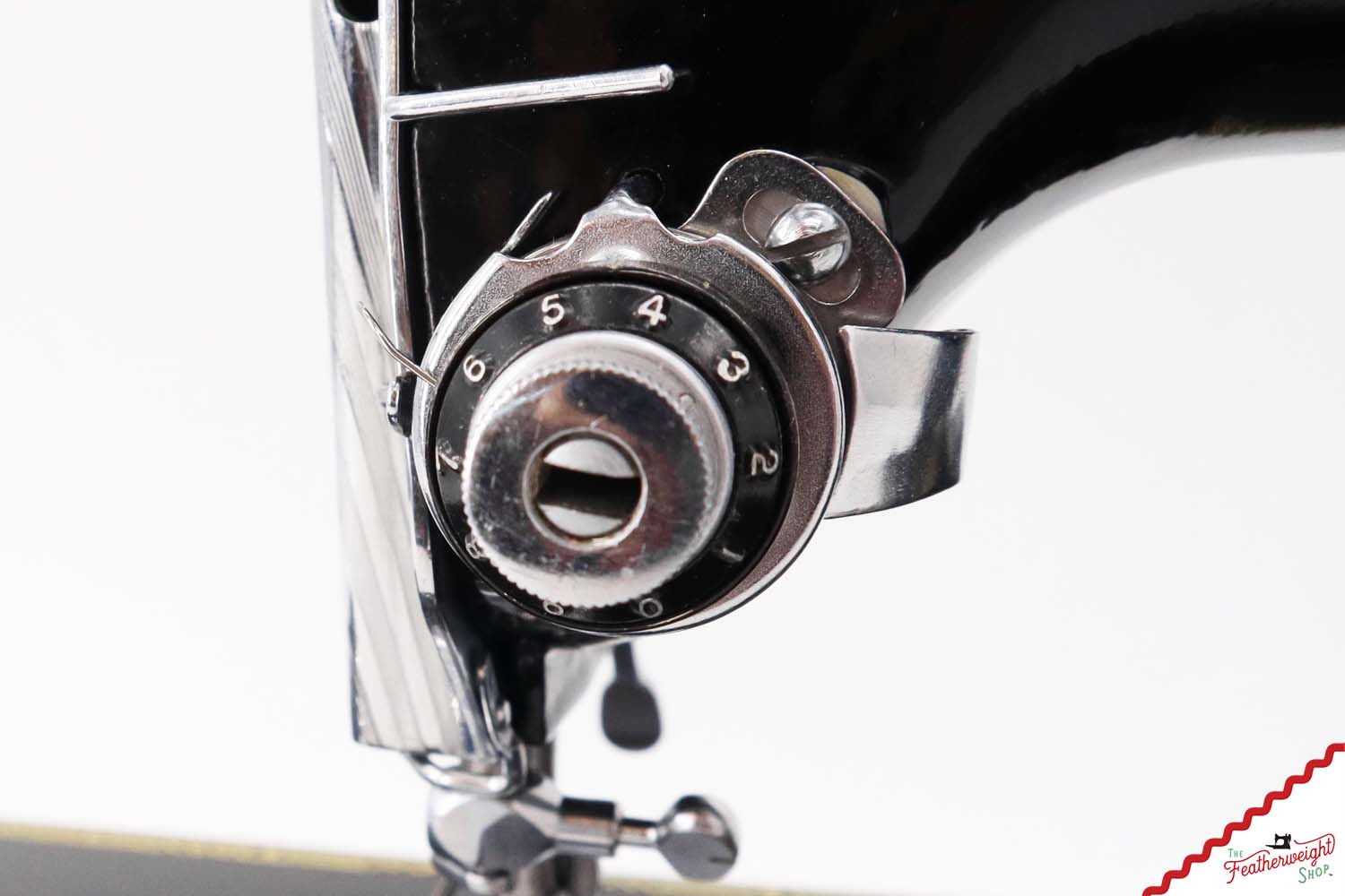 Singer Featherweight 221 Sewing Machine, EH137*** - Quilter's Special!
