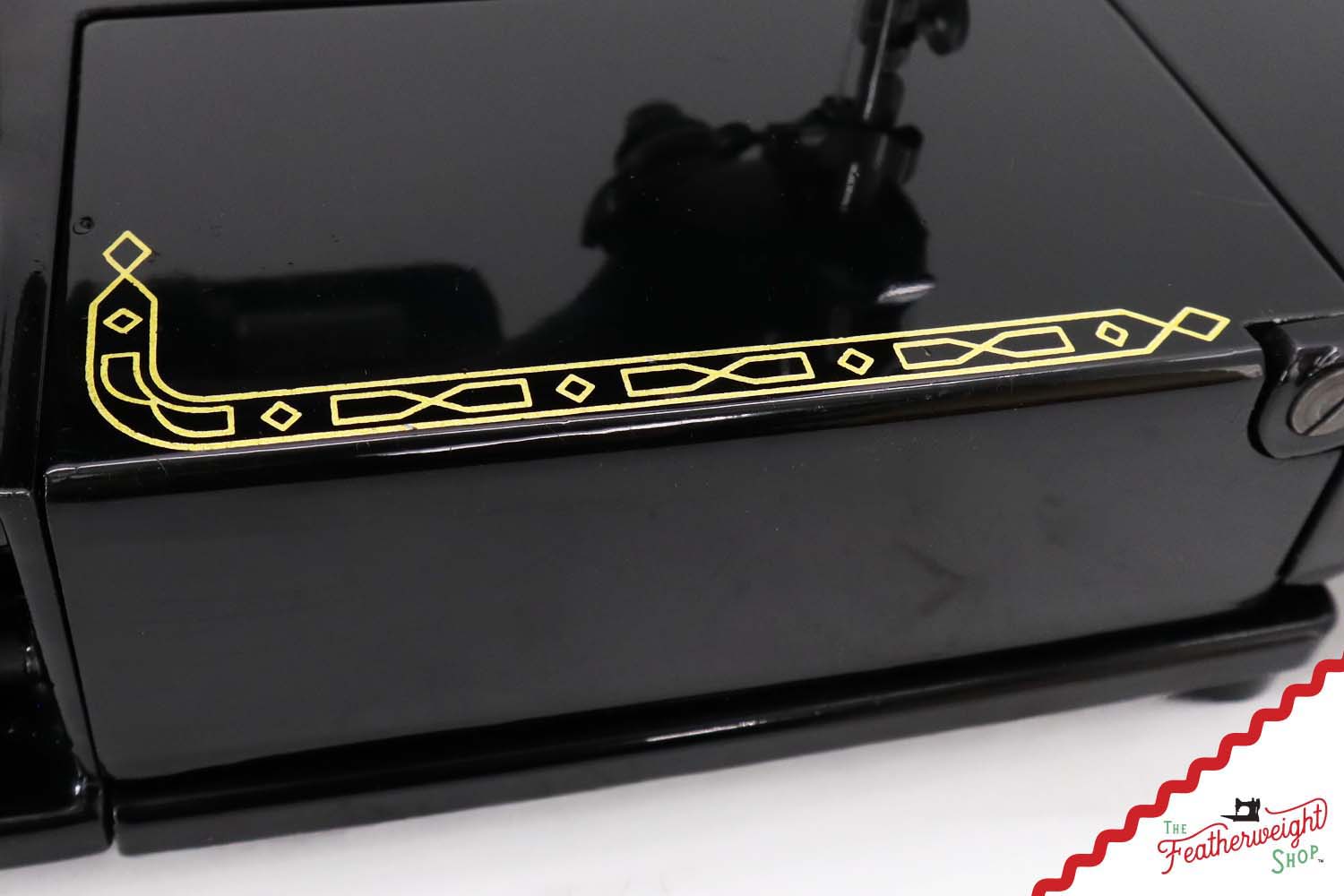 Singer Featherweight 222K Sewing Machine - EM6055**, 1957