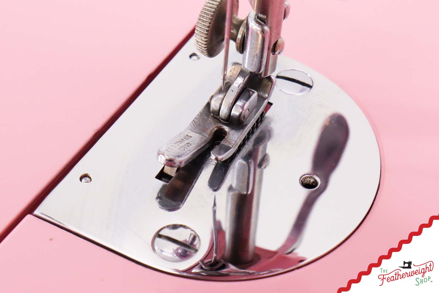 Singer Featherweight 221 AJ003*** - Fully Restored in Rosy Posy Pink