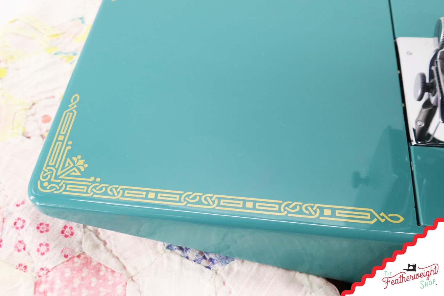 Singer Featherweight 221, AE079*** - Fully Restored in Lagoon