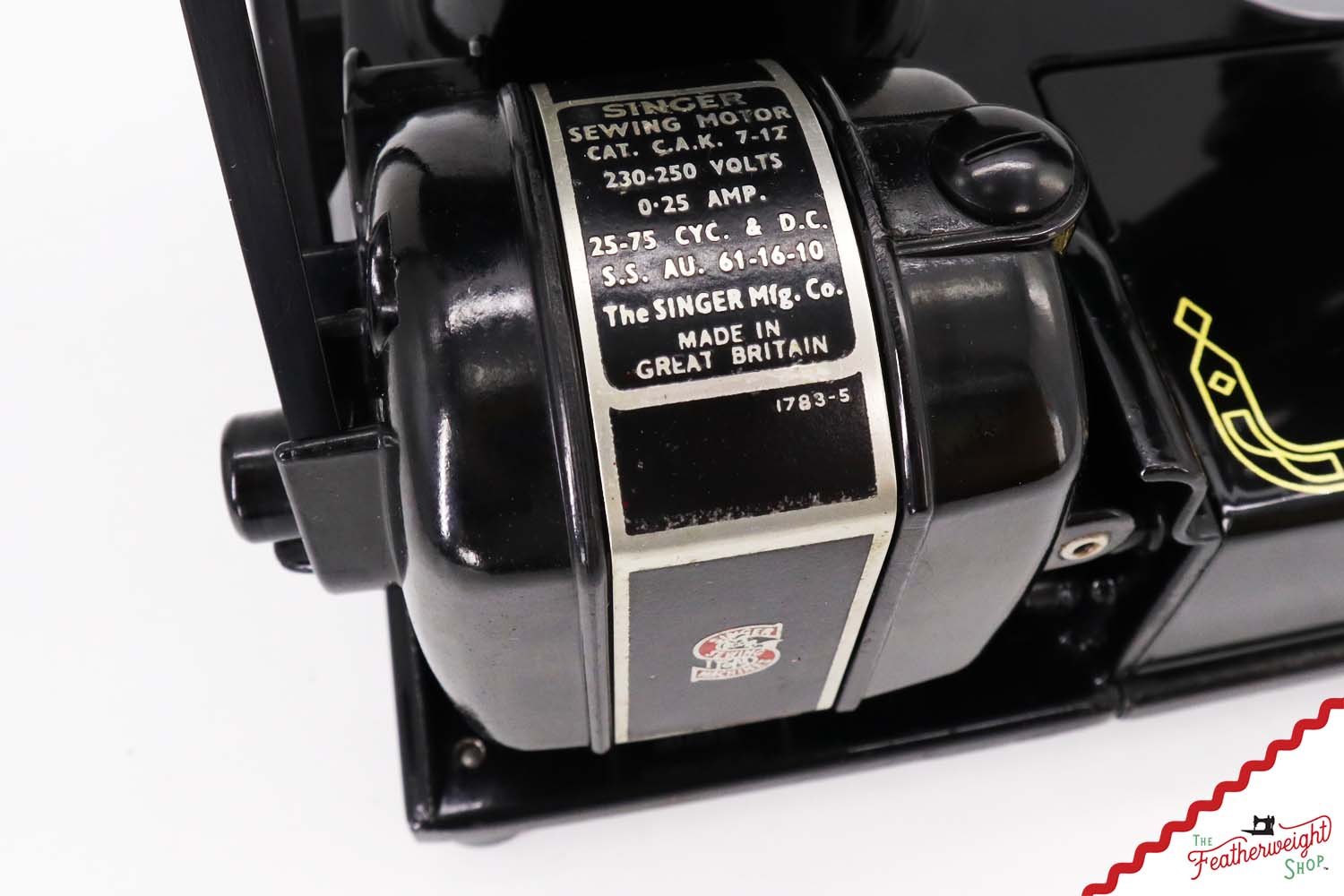 Singer Featherweight 222K Sewing Machine, Red 'S' - ES352*** - 1961