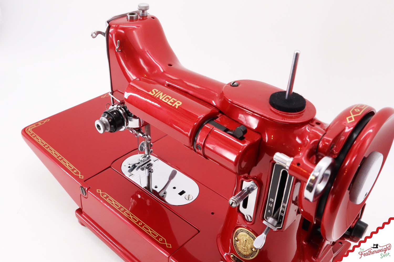 Singer Featherweight 222K - EJ2672** - Fully Restored in Candy Apple Red