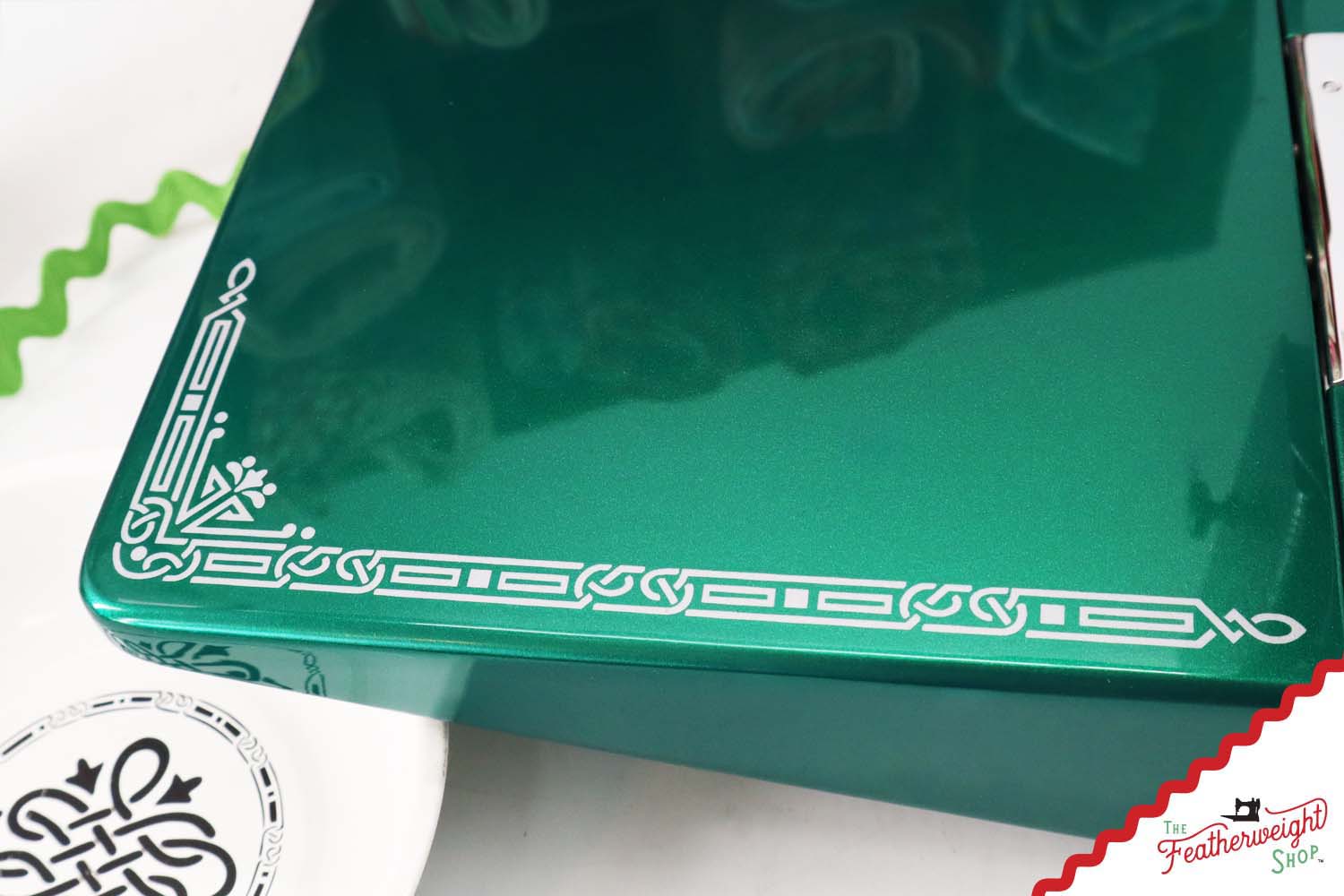 Singer Featherweight 221 AG988*** - Fully Restored in Emerald Green