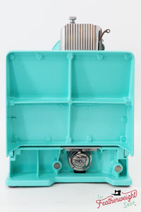 Singer Featherweight 221, AH9815** - Fully Restored in Tiffany Blue
