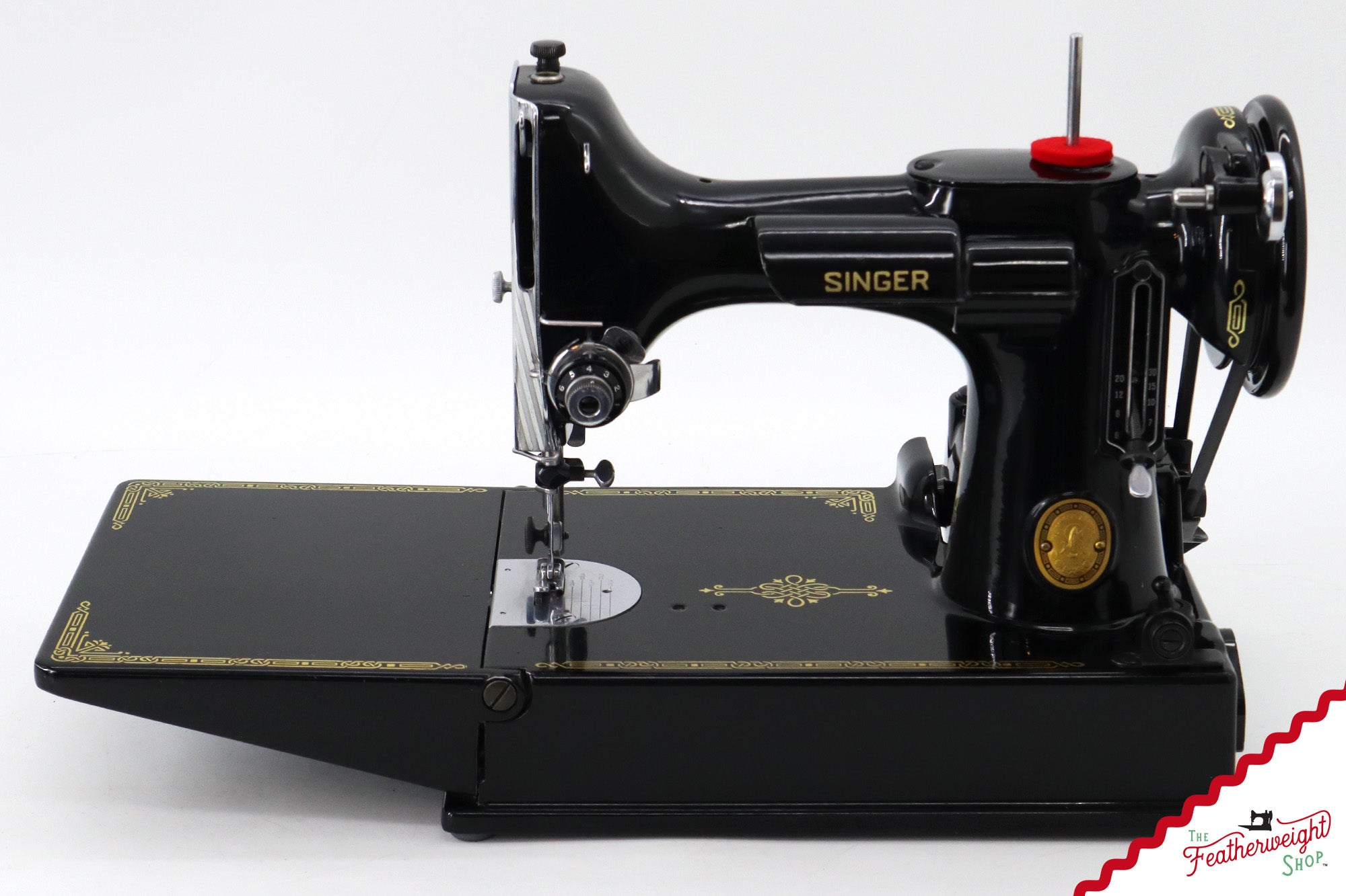 Singer Featherweight 221 Sewing Machine, AL031*** - 1952