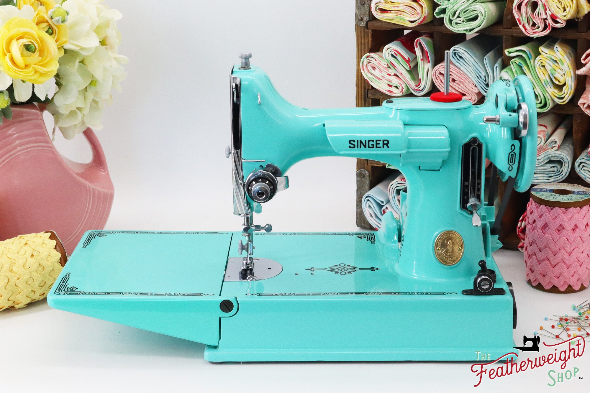 Singer Featherweight 221, AH9815** - Fully Restored in Tiffany Blue