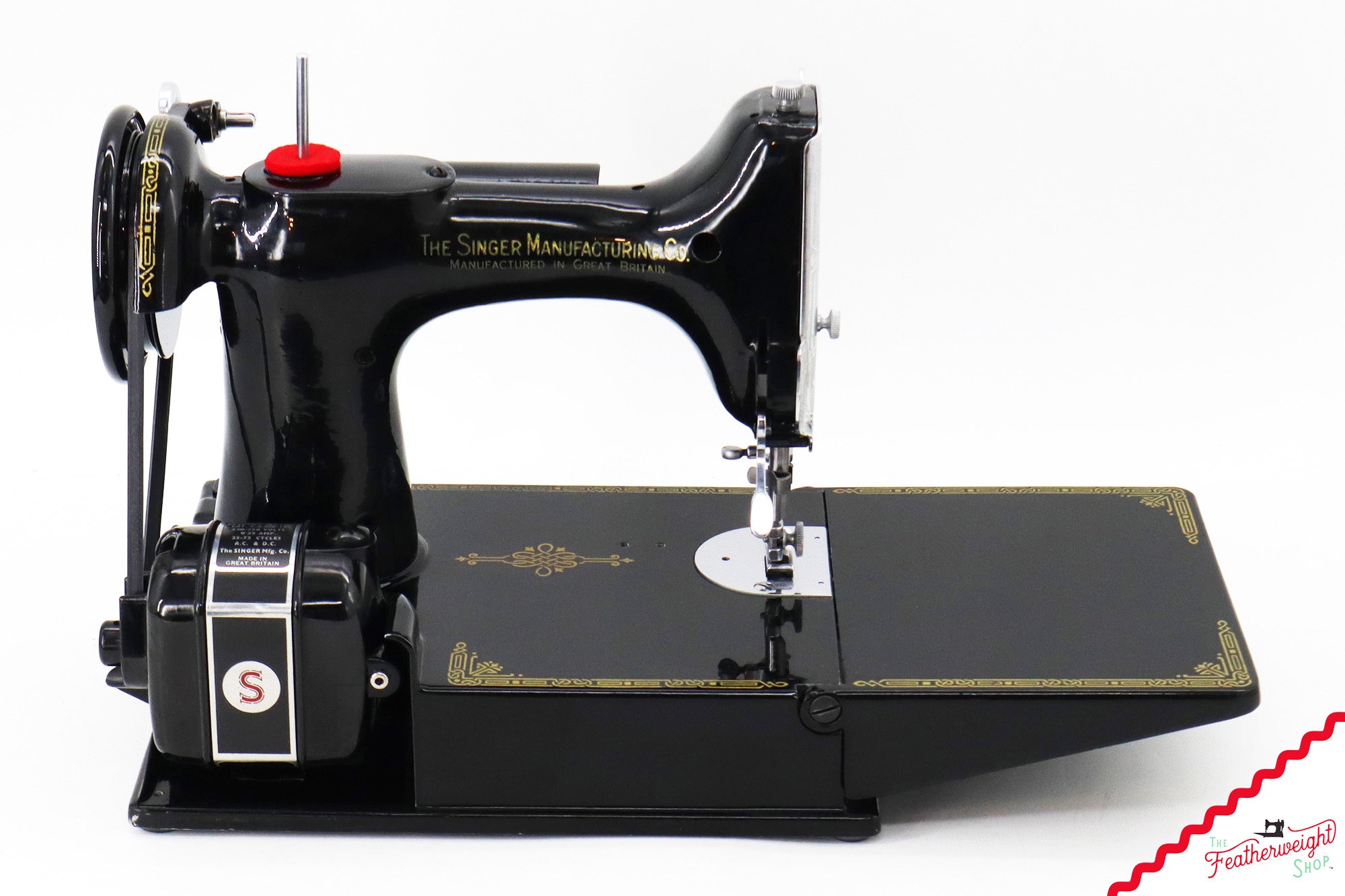 Singer Featherweight 221K, EF160***, RARE Great Britain Decal