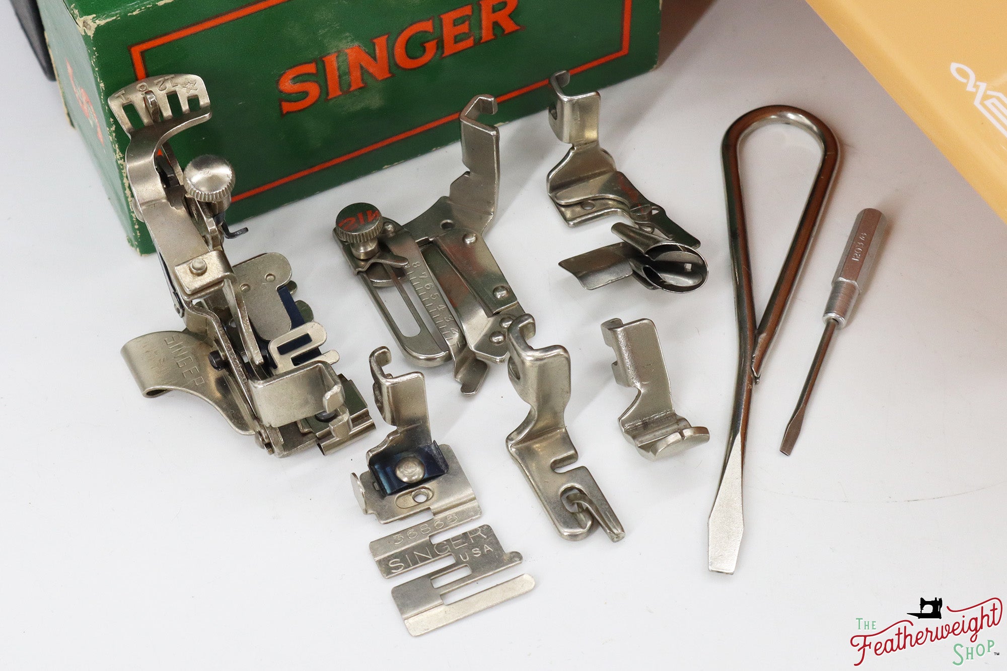 Singer Featherweight 221, AG6181** - Fully Restored in Dreamcicle