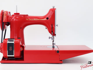 Load image into Gallery viewer, Singer Featherweight 221K, Red &#39;S&#39;, ES6519** - Fully Restored in Liberty Red
