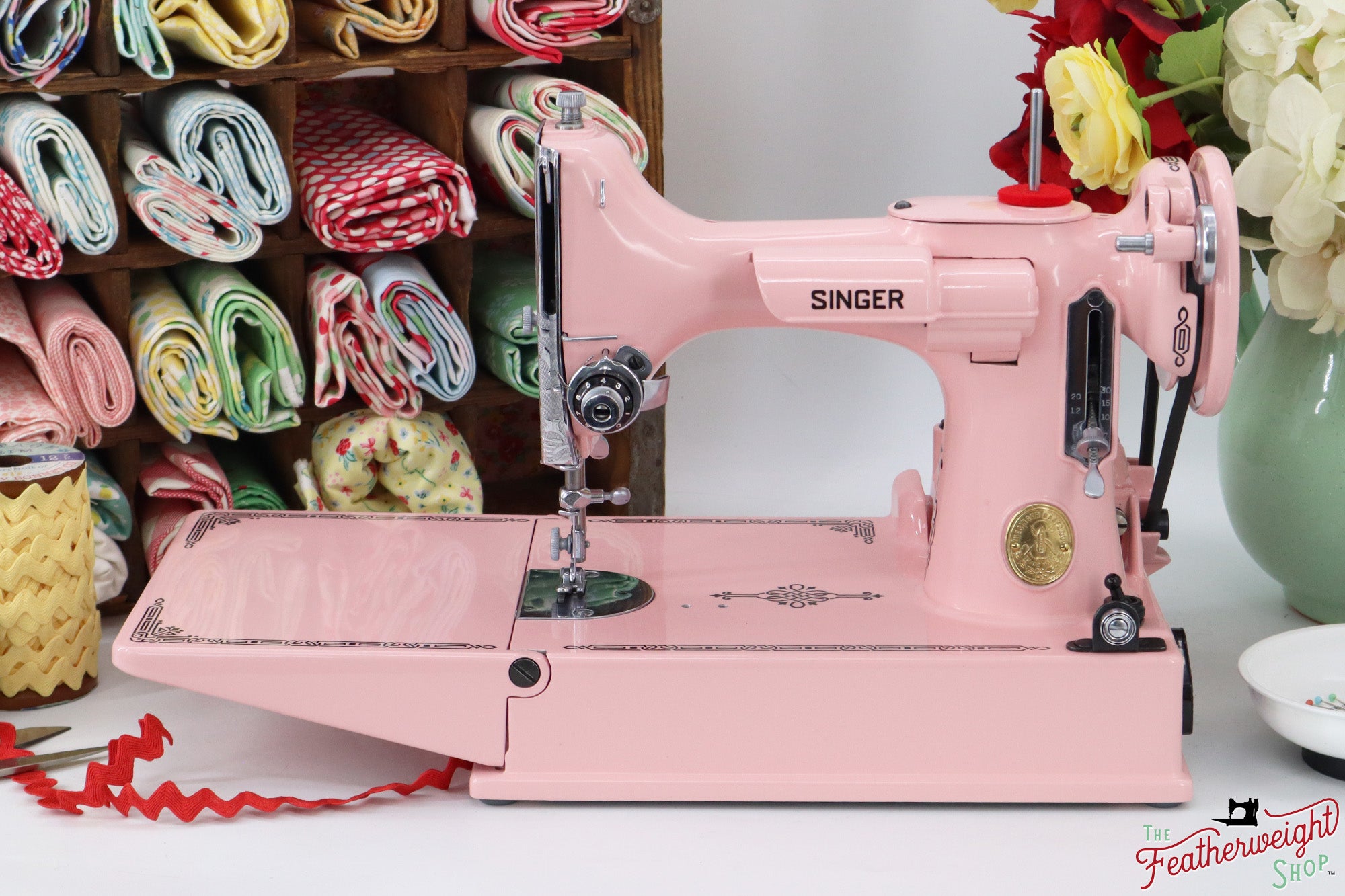 Singer 32560 Singer Featherweight 221K, EF560*** - Fully Restored in Rosy Posy Pink ...