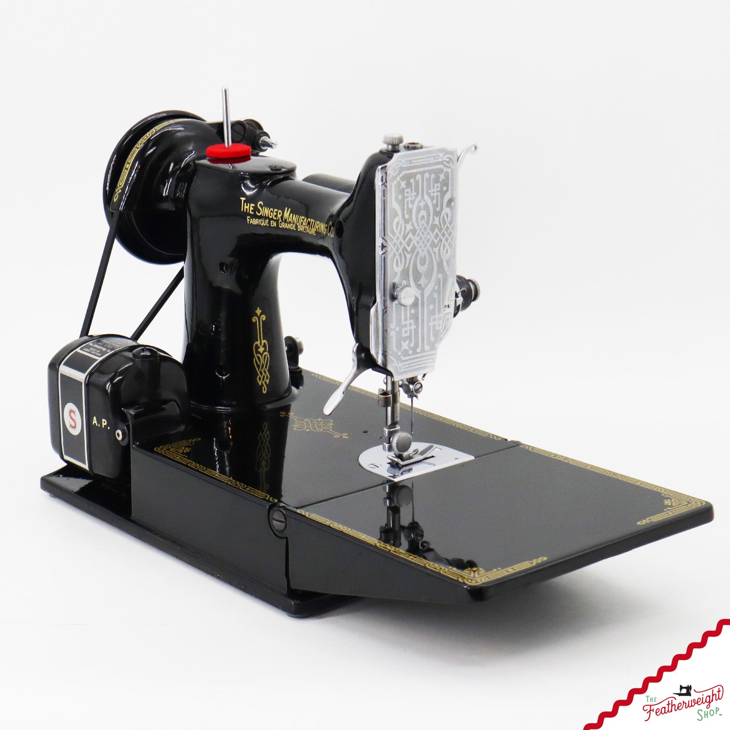 Singer Featherweight 221K Sewing Machine, French EF6885**
