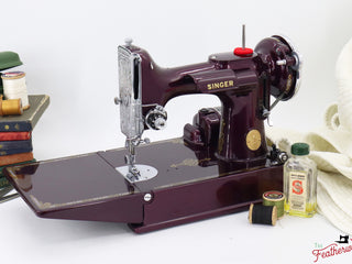 Load image into Gallery viewer, Singer Featherweight 221, AF870*** - Fully Restored in Star Garnet