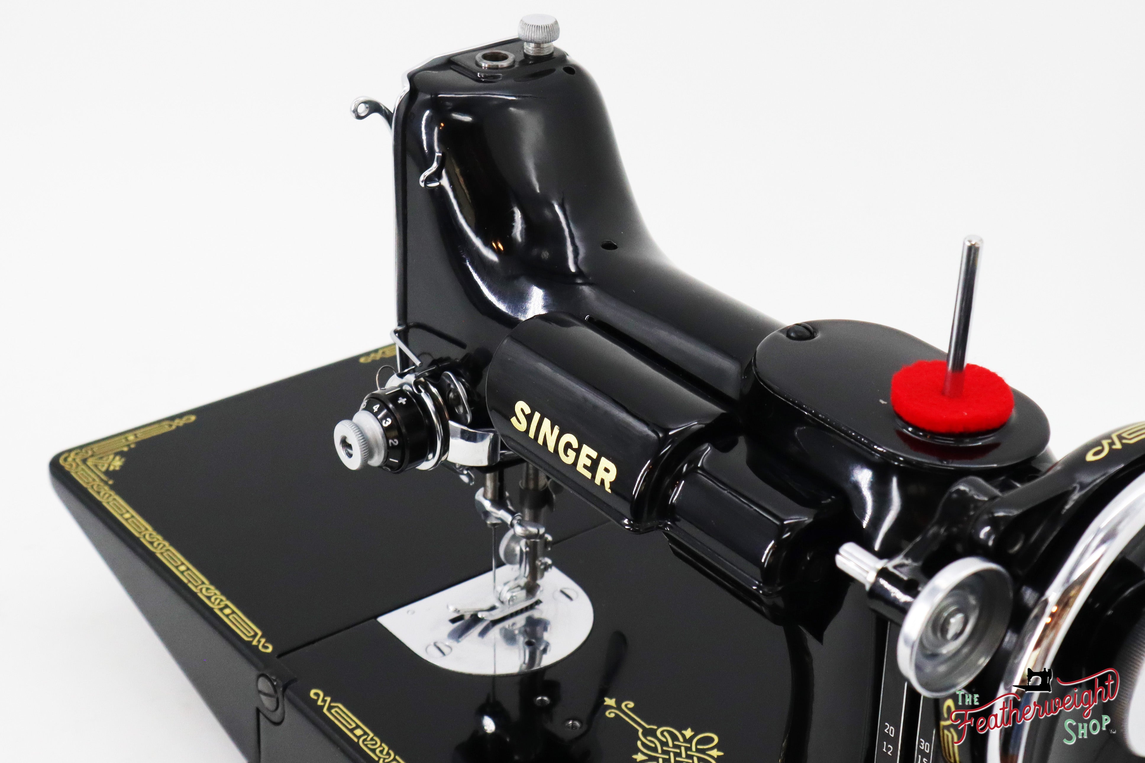 Singer Featherweight 221 Sewing Machine, AF865*** - 1941