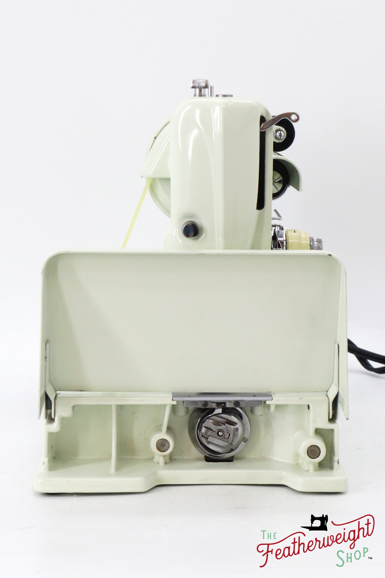 Singer Featherweight 221 Sewing Machine, WHITE - EV987***