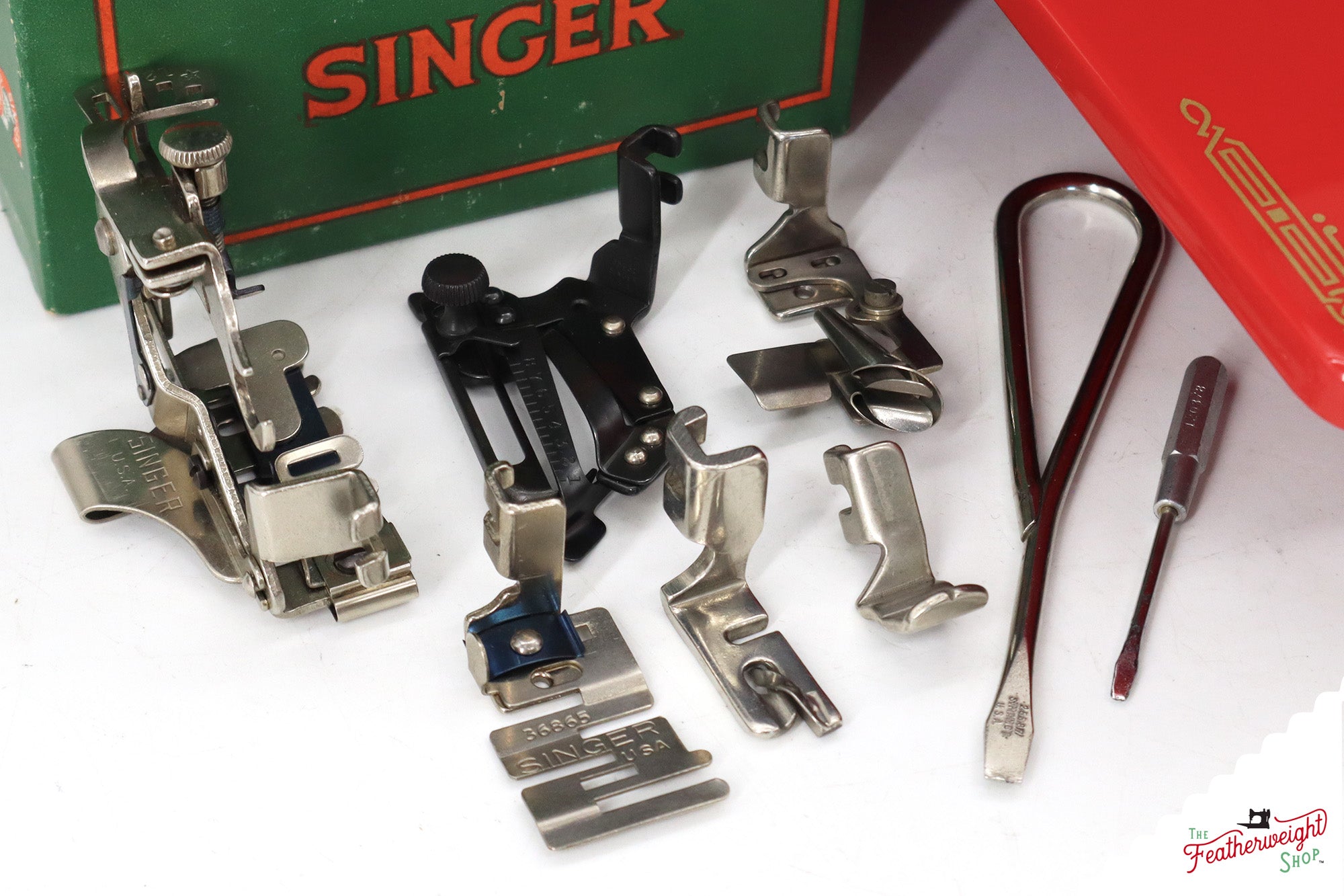 Singer Featherweight 221 AG877*** - Fully Restored in Liberty Red