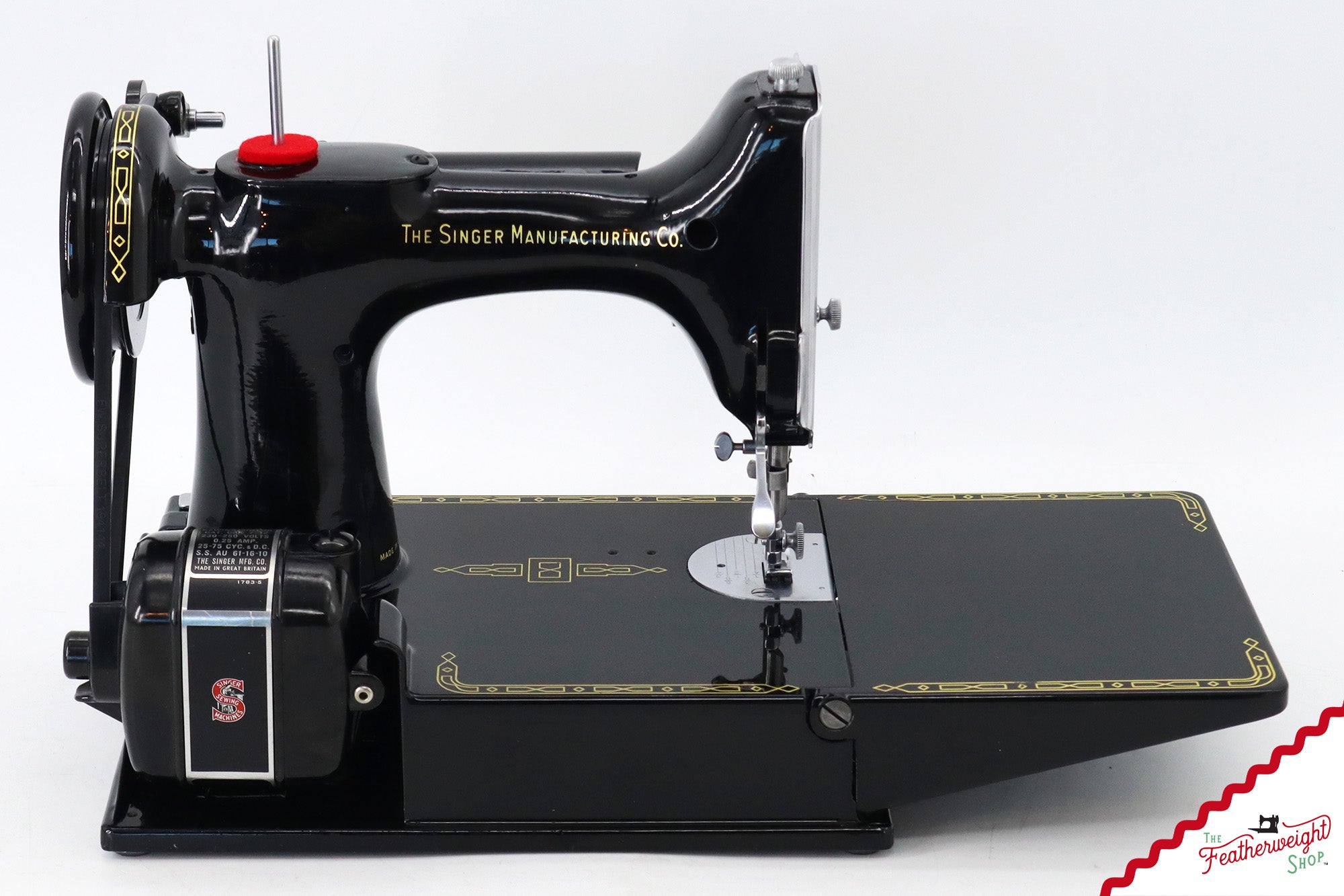 Singer Featherweight 221K Sewing Machine, 1957 - EM0204**