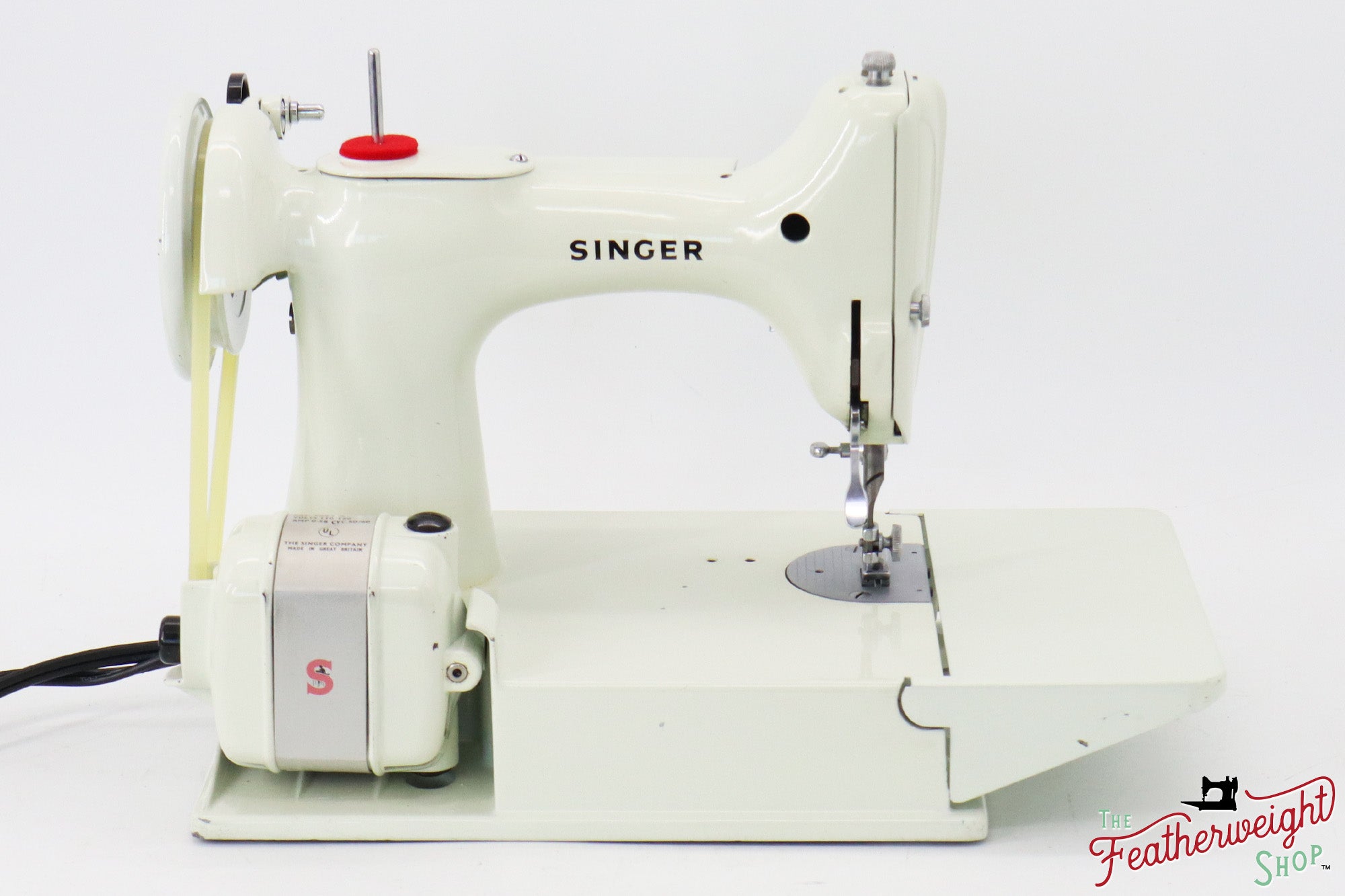 Singer Featherweight 221 Sewing Machine, WHITE - EV782***