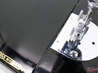Load image into Gallery viewer, Singer Featherweight 221K Sewing Machine, 1950 - EG303***