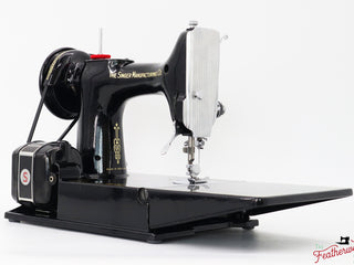 Load image into Gallery viewer, Singer Featherweight Swedish 221K Sewing Machine, EH141***