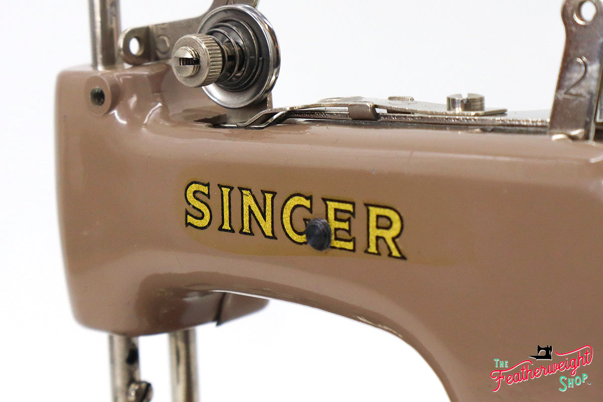 Singer Sewhandy Model 20 - Safari Brown - RARE, Complete Set October, 2024