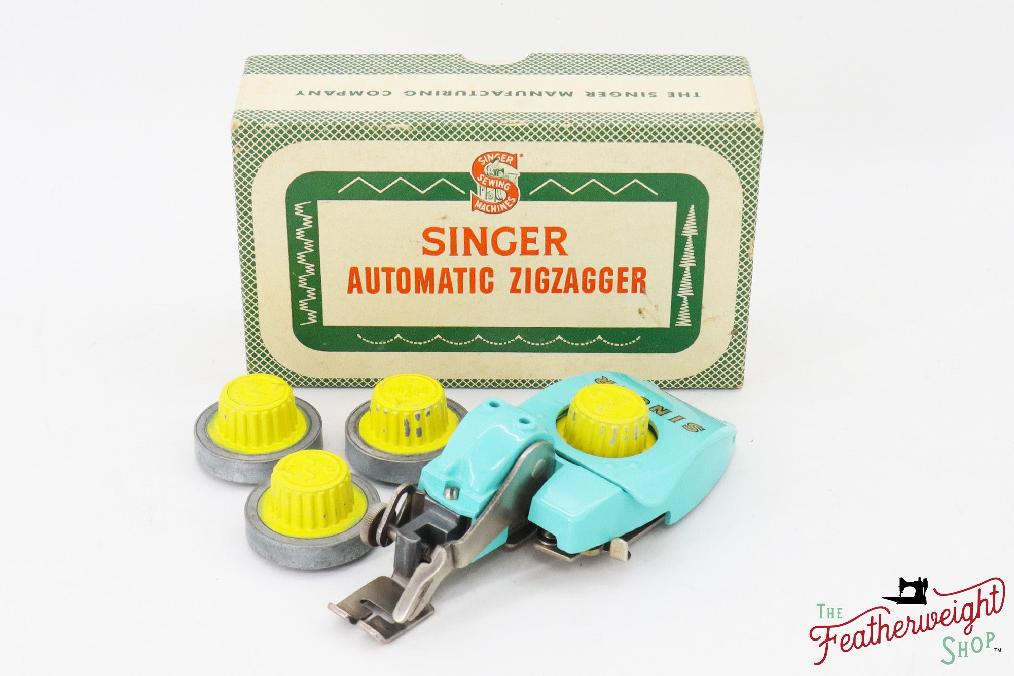 Singer Featherweight 221, AH9815** - Fully Restored in Tiffany Blue