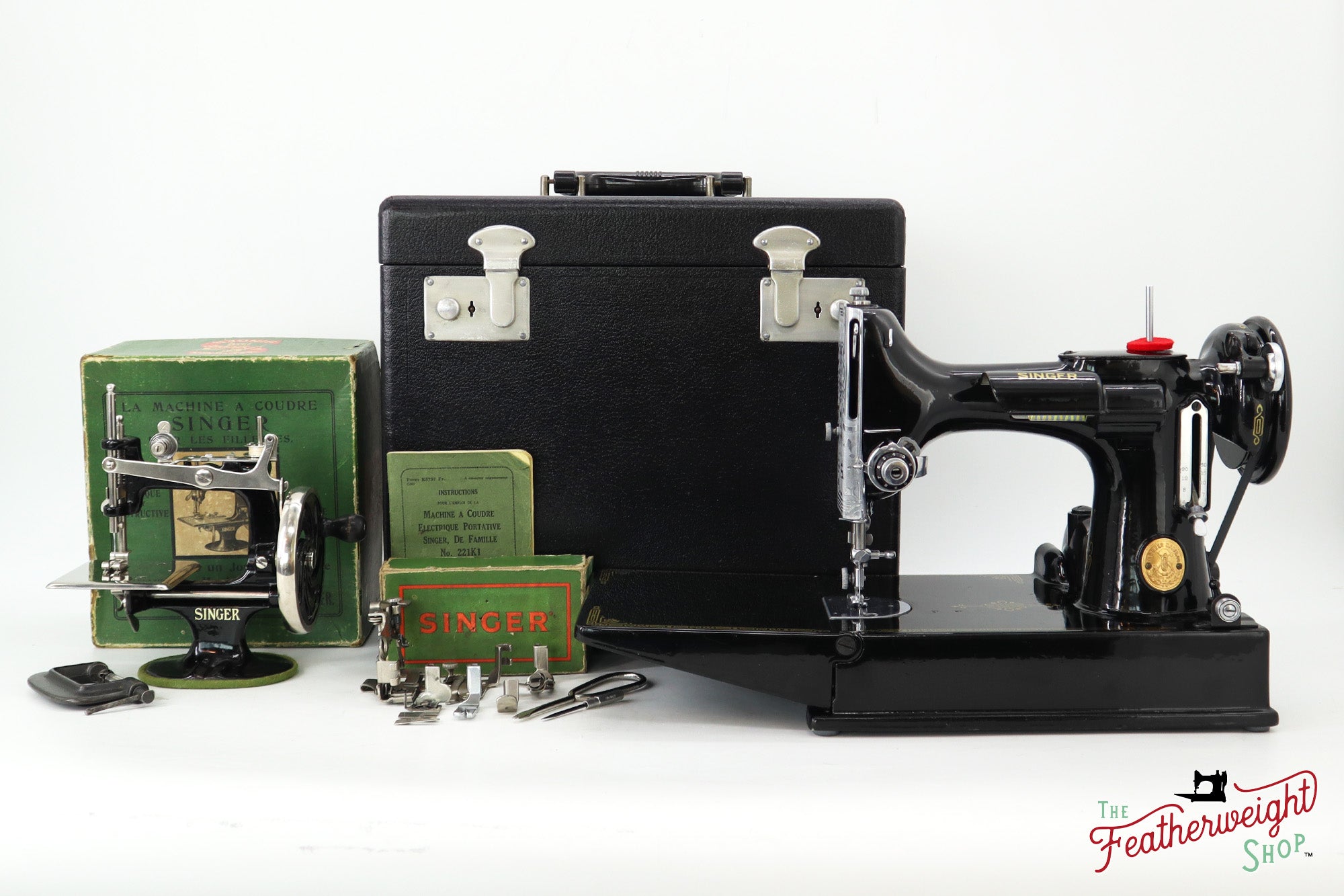 Singer Featherweight 221K Sewing Machine, French EF9120** and Sewhandy Set