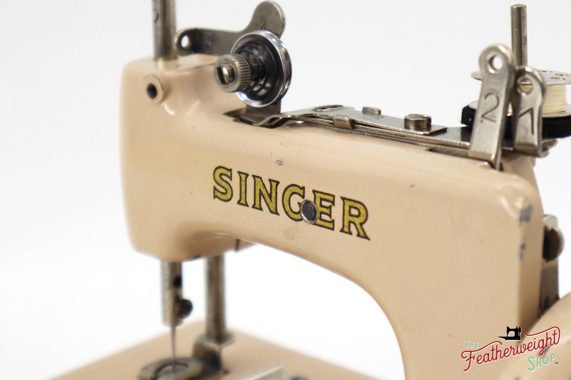 Singer Sewhandy Model 20 - Original Pastry - RARE, Oct. 2024 Faire