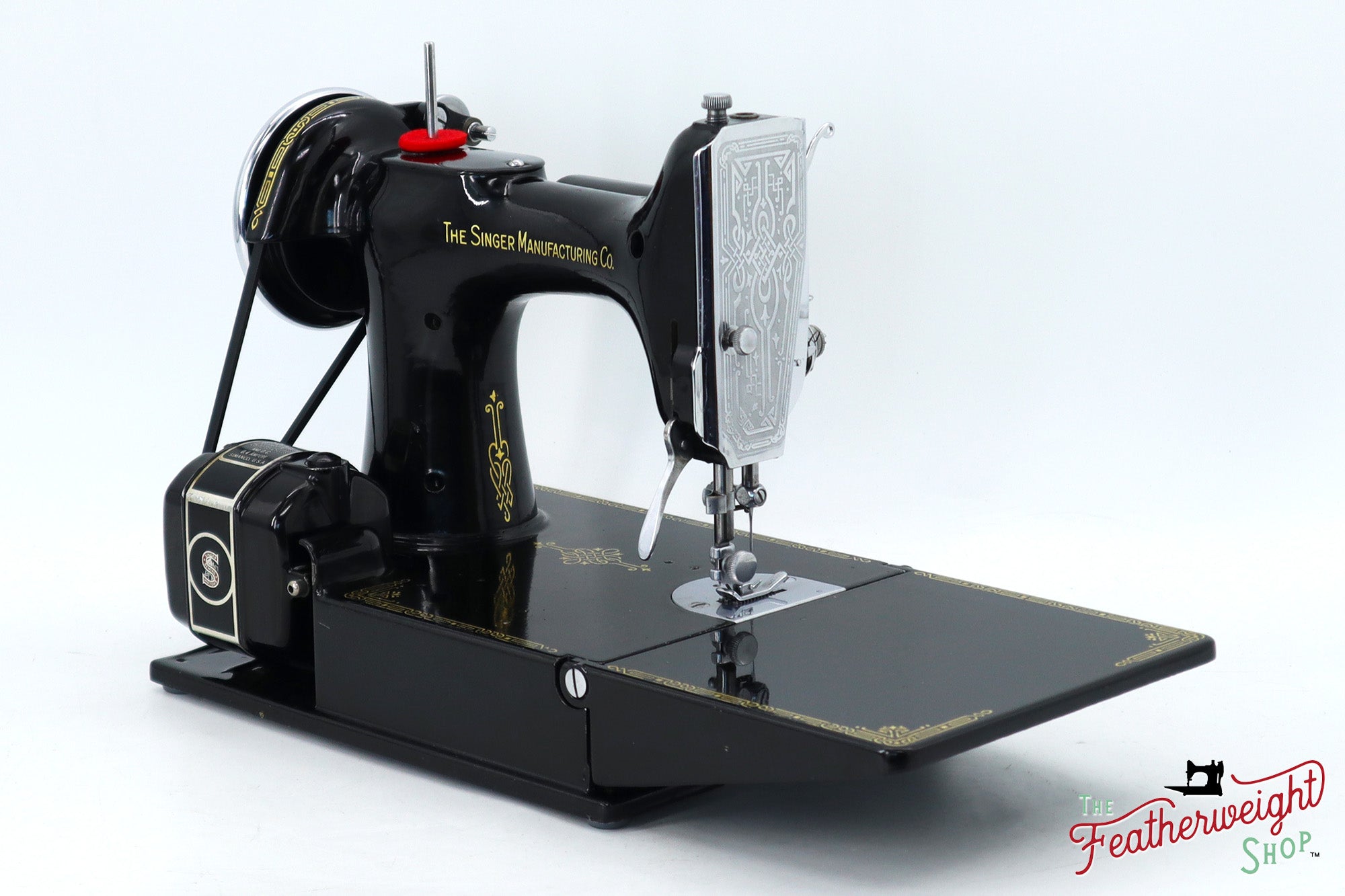 Singer Featherweight 221 Sewing Machine, "First-Run" 1933 AD5472**