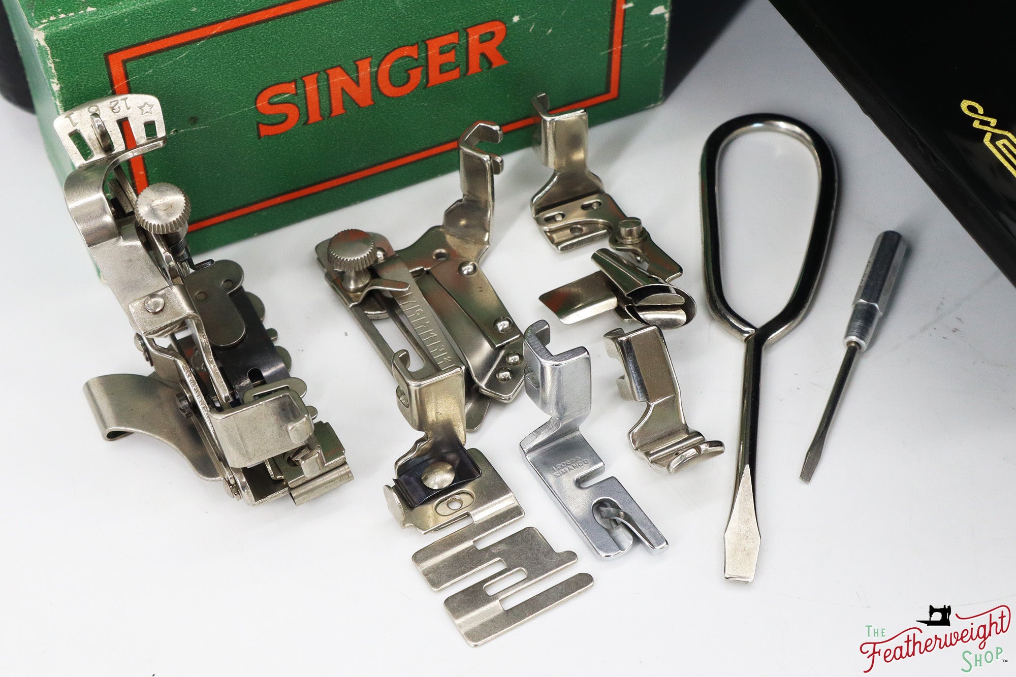 Singer Featherweight 221K Sewing Machine, 1951 - EH0055**