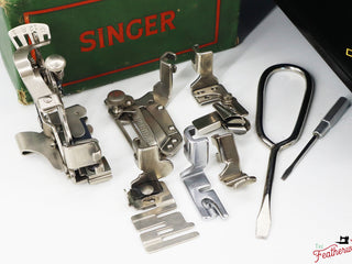 Load image into Gallery viewer, Singer Featherweight 221K Sewing Machine, 1955 - EK2033**