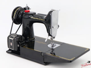 Load image into Gallery viewer, Singer Featherweight 221K Sewing Machine, 1955 - EK2033**
