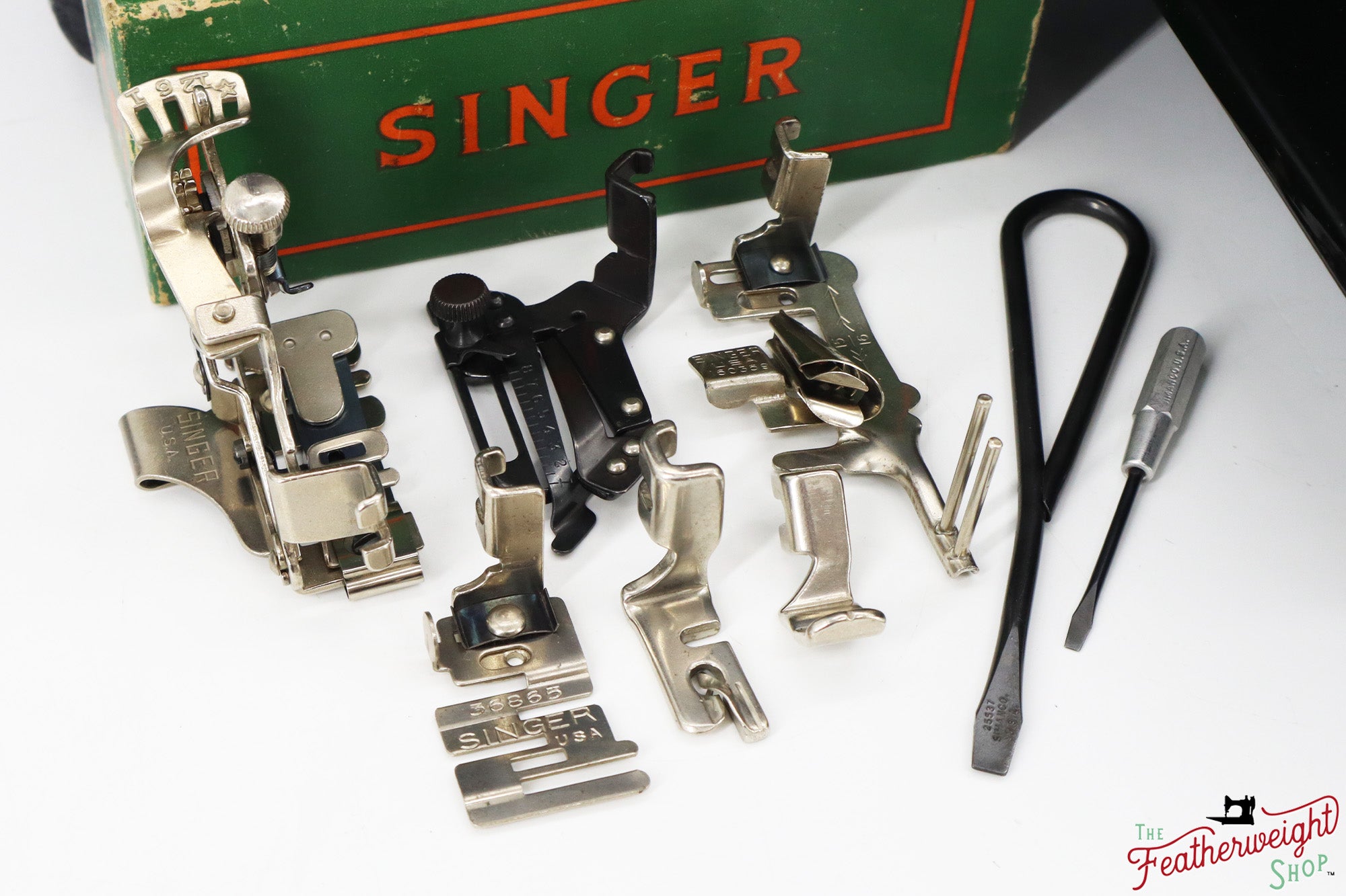 Singer Featherweight 221 Sewing Machine, AL909*** - 1955