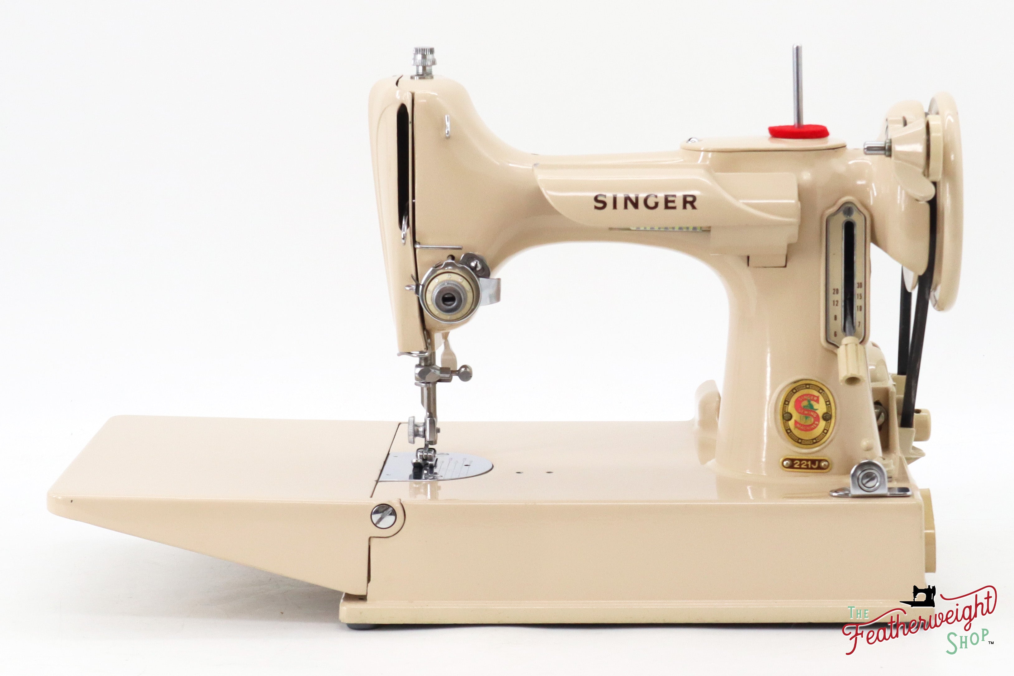 Singer Featherweight 221J Sewing Machine, Tan - ES8804**