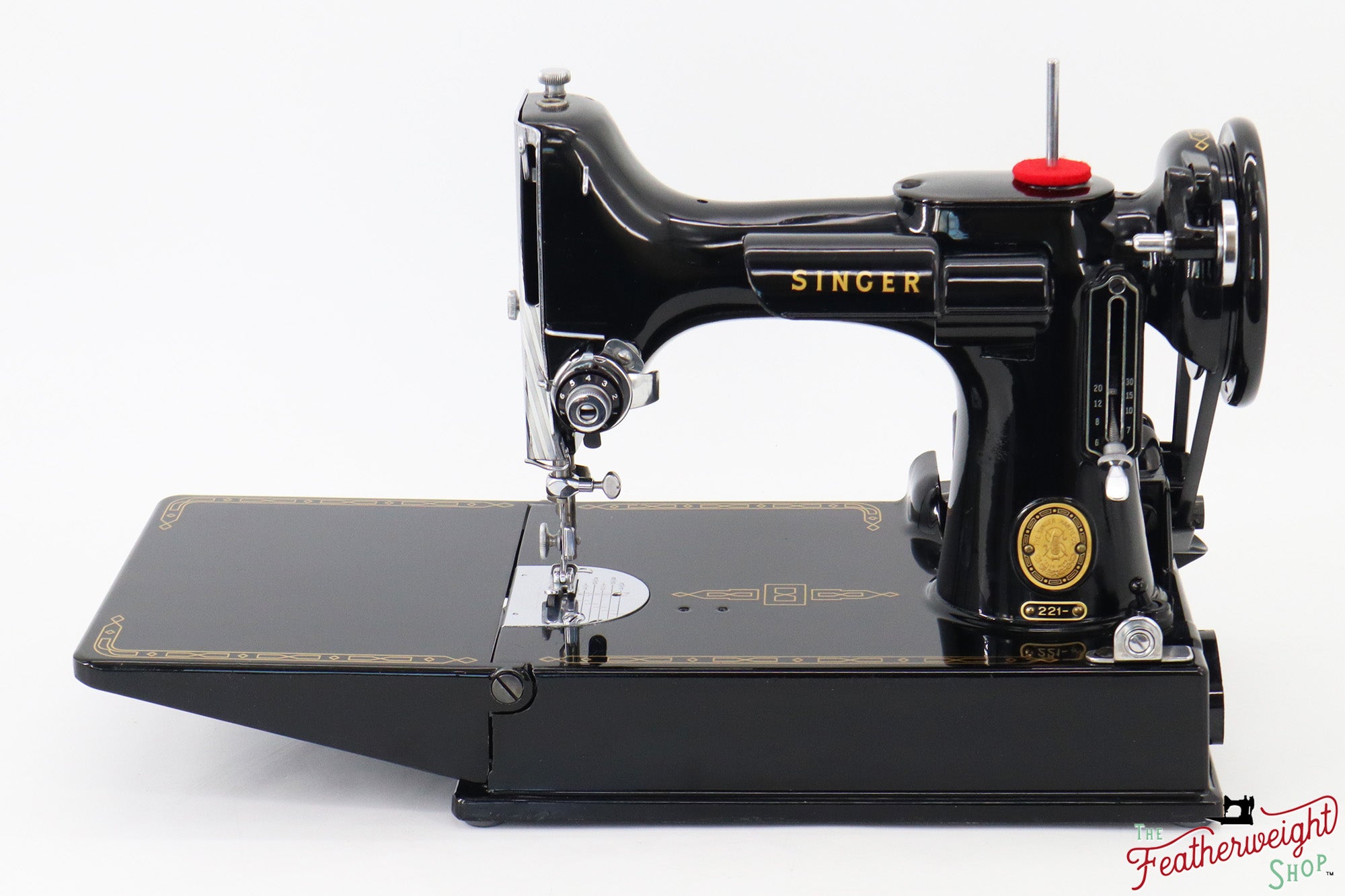 Singer Featherweight 221 Sewing Machine, AM391*** - 1956