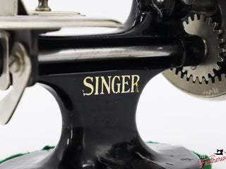 Load image into Gallery viewer, Singer Sewhandy Model 20, Black - July 2023 Faire