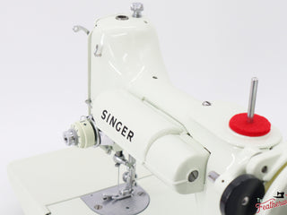 Load image into Gallery viewer, Singer Featherweight 221K Sewing Machine, WHITE FA203*** - RARE Case!