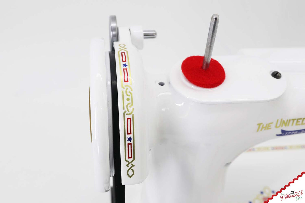 Singer Featherweight 221, - AH217*** - Restored USA 250 Edition!