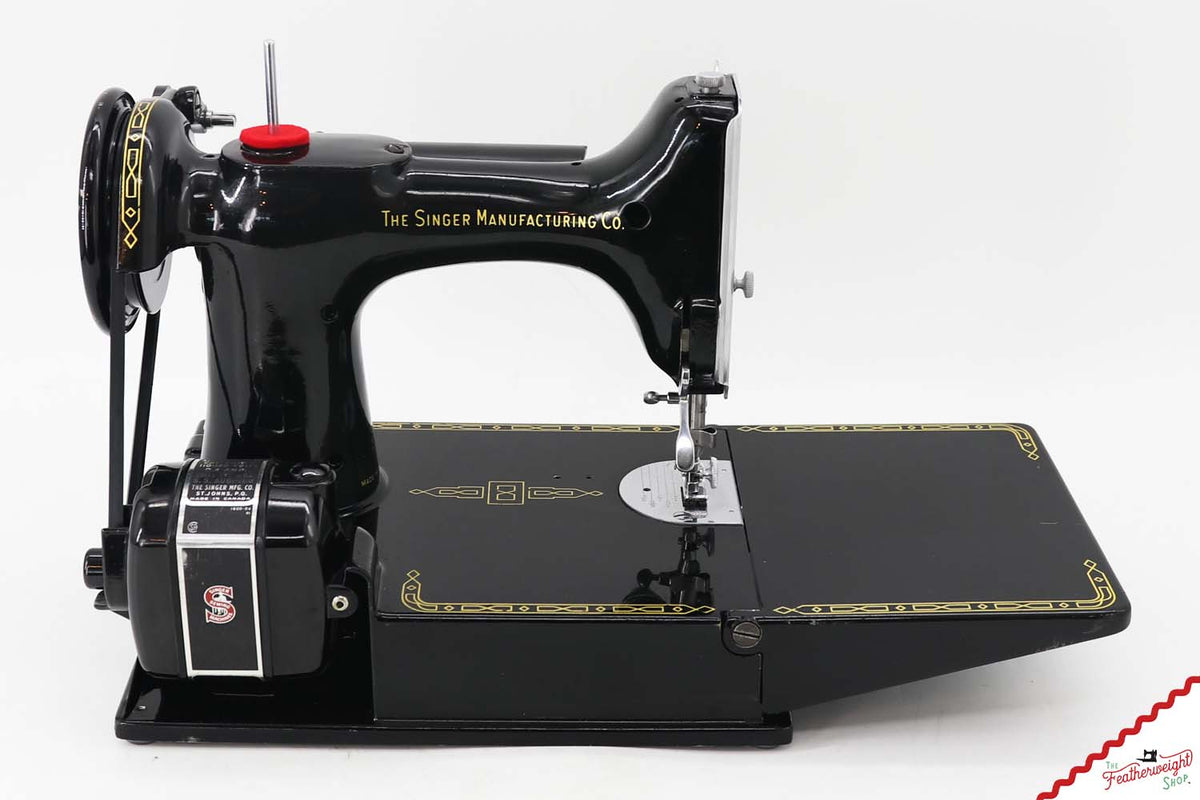 Singer Featherweight 221K Sewing Machine, RED "S" - ES2490**