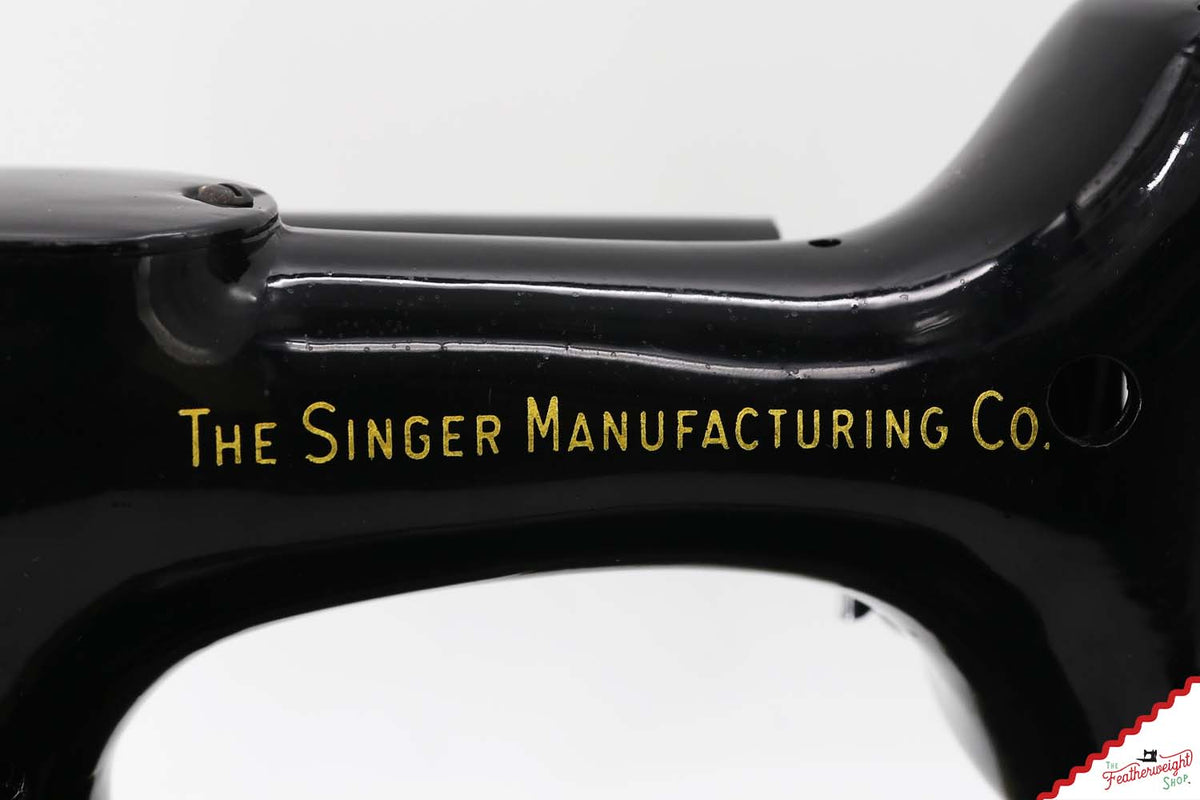 Singer Featherweight 221K Sewing Machine, RED "S" - ES2490**