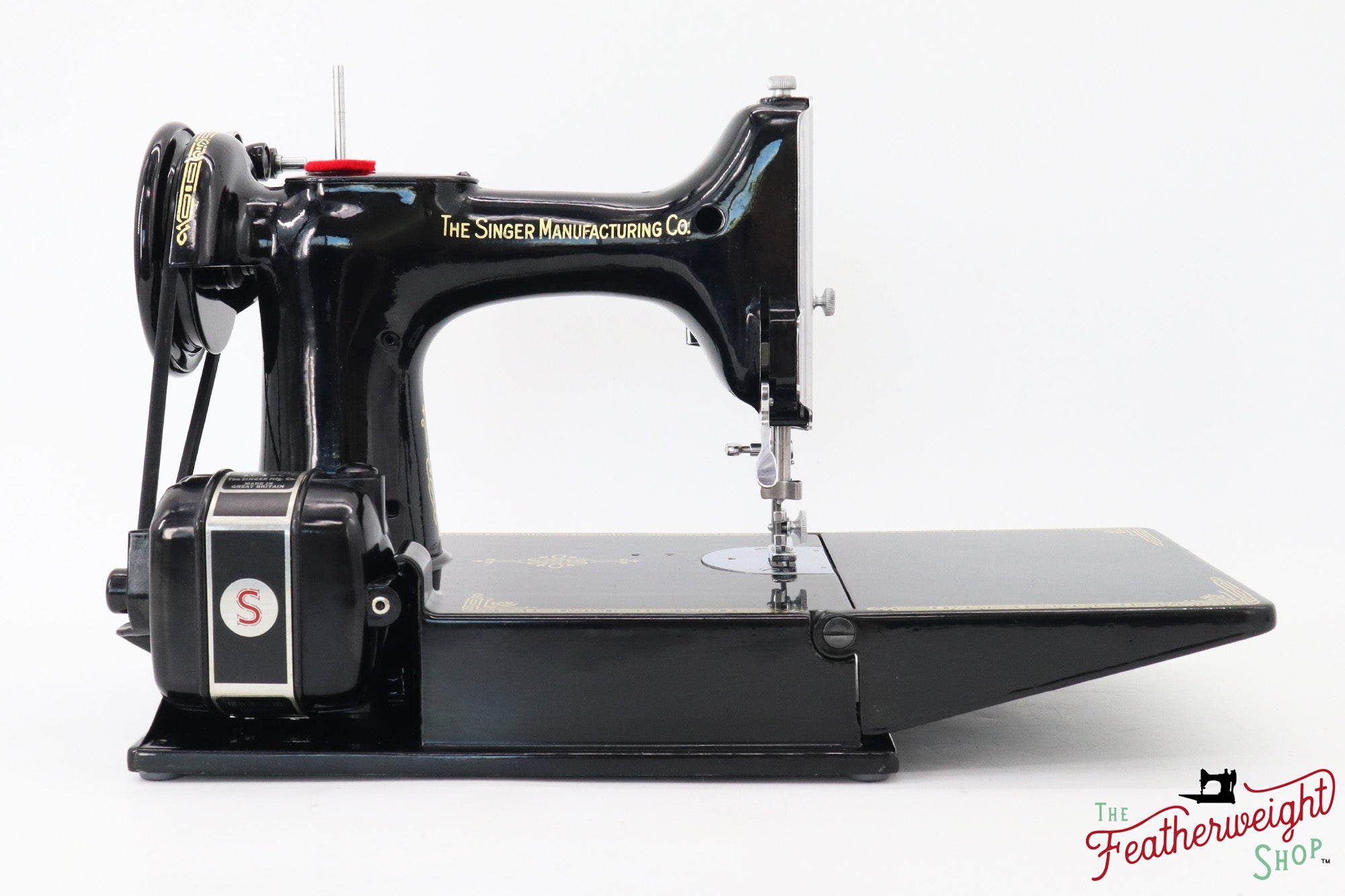 Singer Featherweight 221K Sewing Machine, 1951 - EG965***