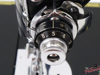 Load image into Gallery viewer, Singer Featherweight 221K Sewing Machine, 1951 - EG965***