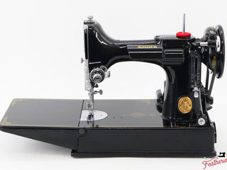 Load image into Gallery viewer, Singer Featherweight 221K Sewing Machine, 1950 - EF692***