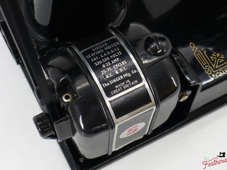 Load image into Gallery viewer, Singer Featherweight 221K Sewing Machine, 1950 - EF692***