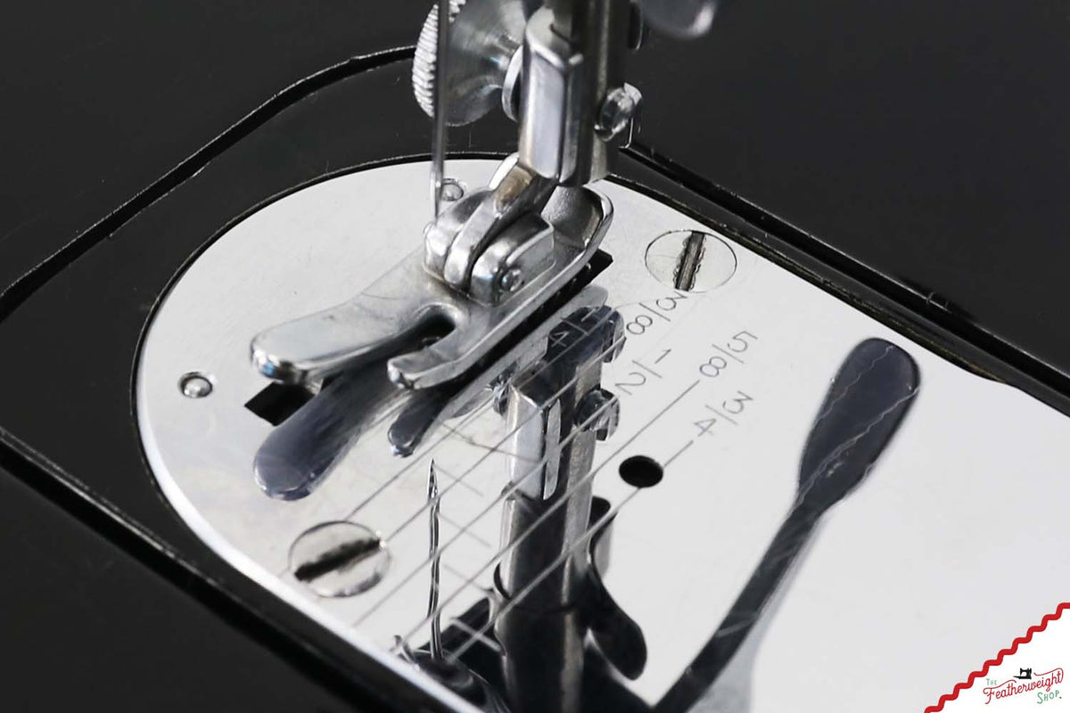 Singer Featherweight 222K Sewing Machine - EJ2259**, 1953 - 721st Produced!