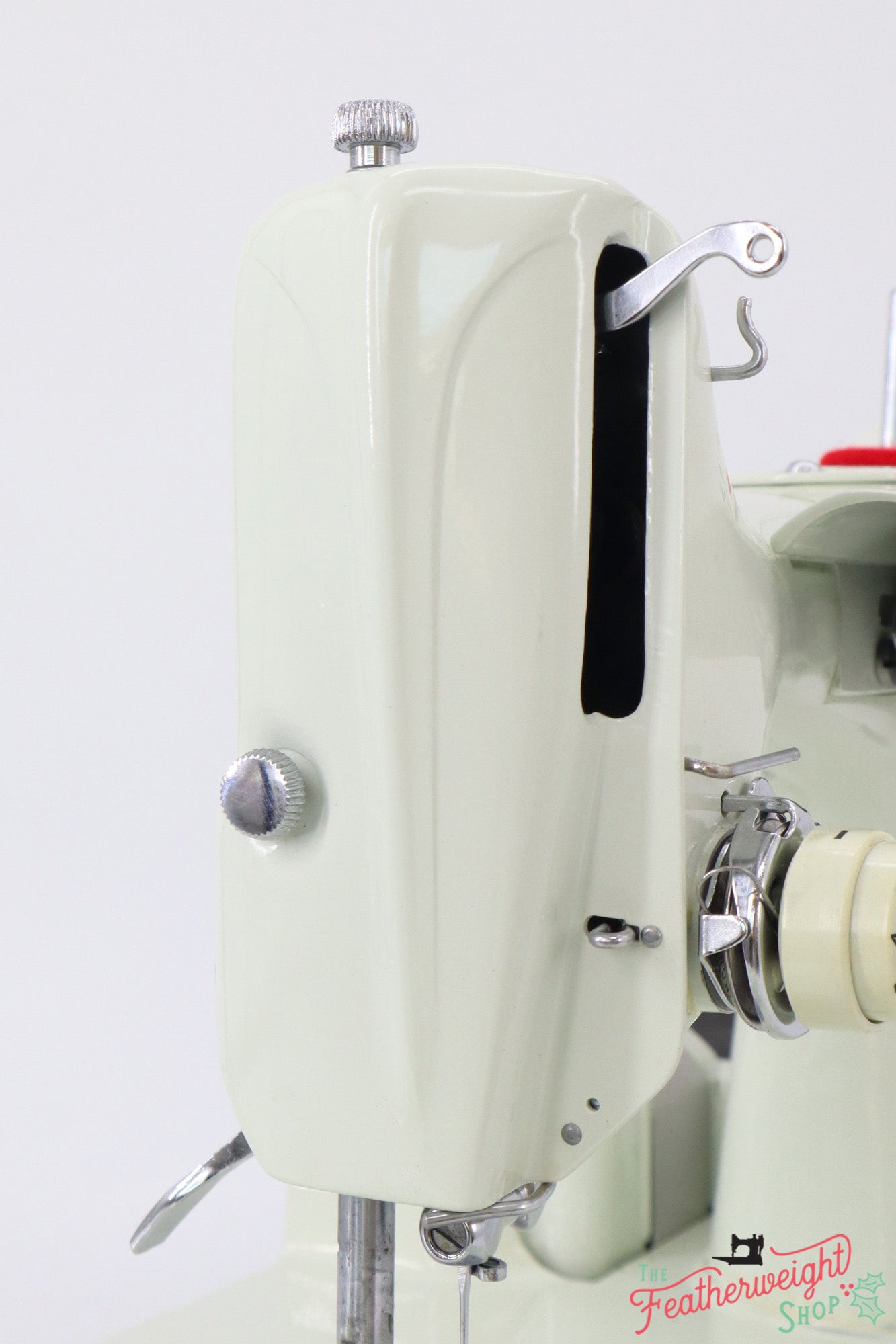 Singer Featherweight 221 Sewing Machine, WHITE - FA235***