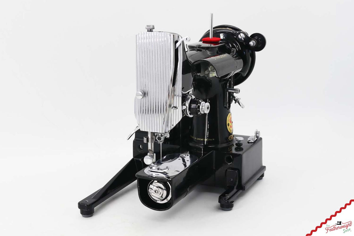 Singer Featherweight 222K Sewing Machine, Red 'S' - ER31657* - 1960