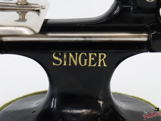 Load image into Gallery viewer, Singer Sewhandy Model 20, Black - December 2023 Faire