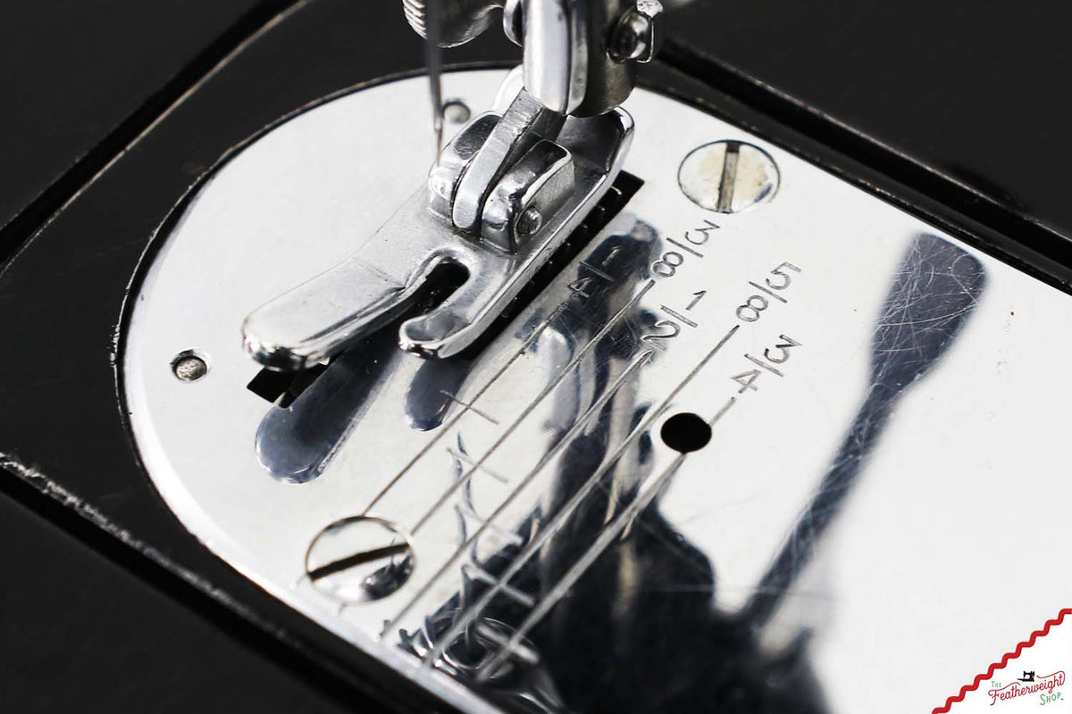 Singer Featherweight 222K Sewing Machine - EJ91089*, 1954